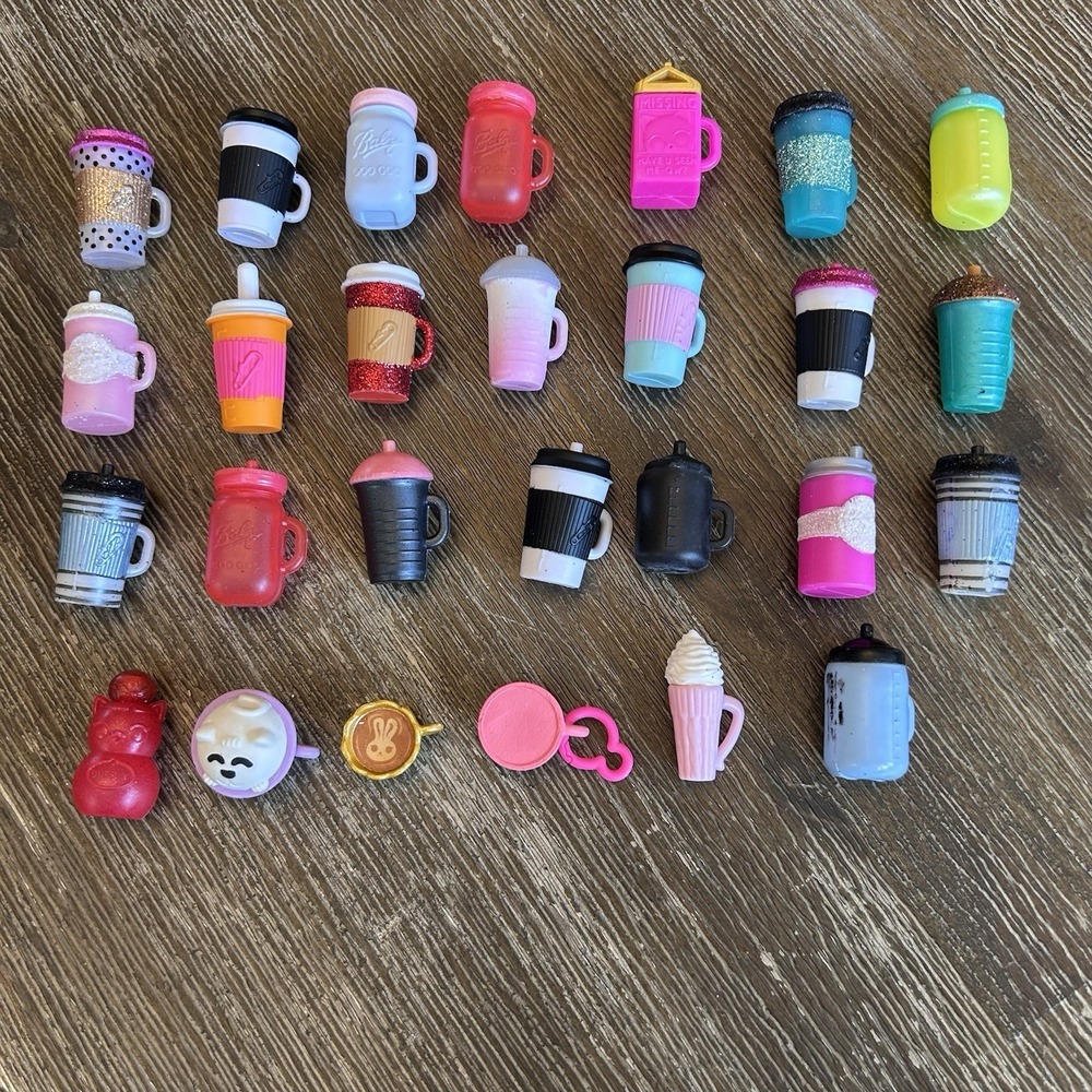 LOL Surprise Doll Bottle Cup Mug Glitz Accessory Lot Of 27 Accessories